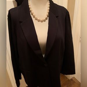 Ashley Stewart NWT 1 button Black Ponte blazer size 32